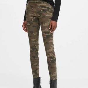 Banana republic Hayden camo pants